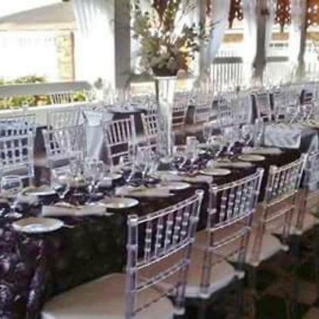 Village Hotel 奥乔里奥斯 外观 照片
