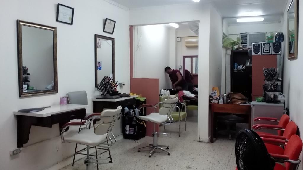 Village Hotel 奥乔里奥斯 外观 照片